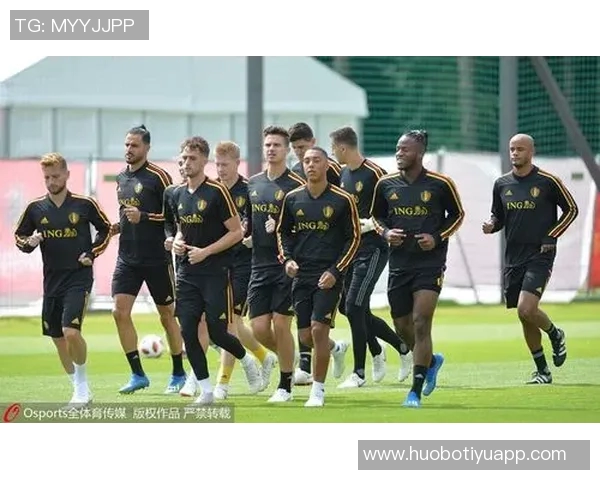 日本队全力备战世界杯面临长途旅行与恶劣天气双重挑战